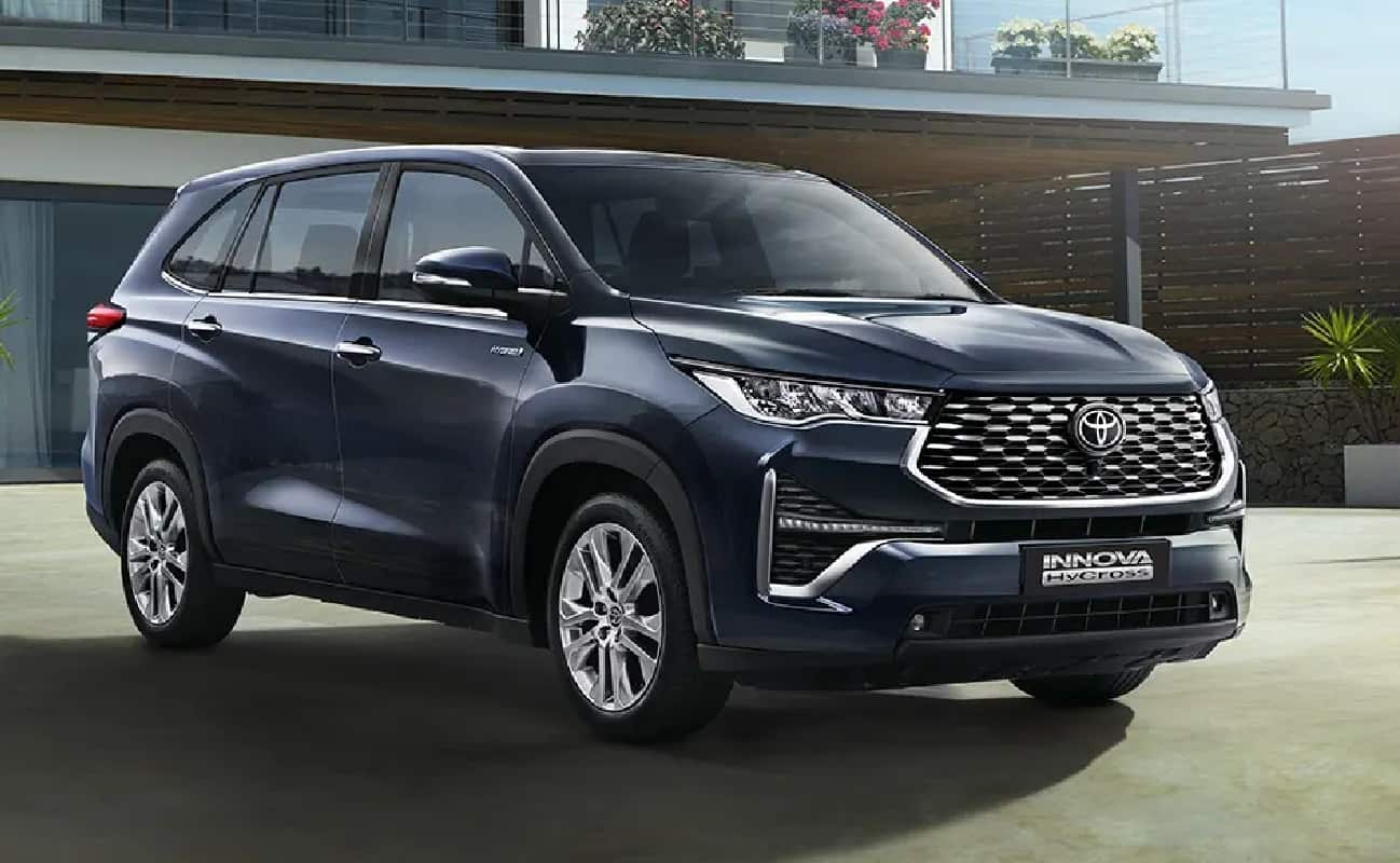 Toyota Innova Hycross BNCAP gives the 5star rate for safety.